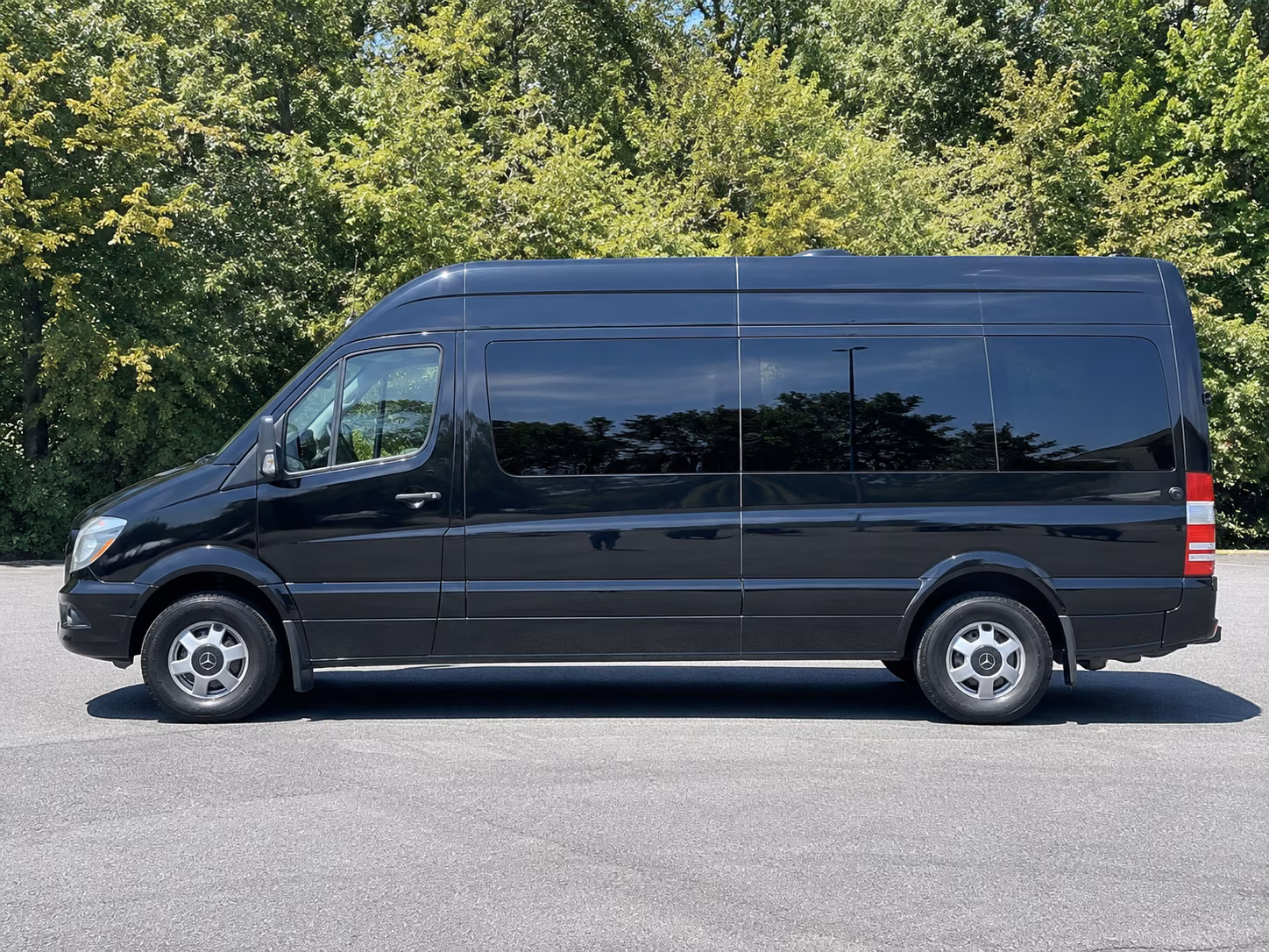 find the perfect transportation for your next convention or trade show 2