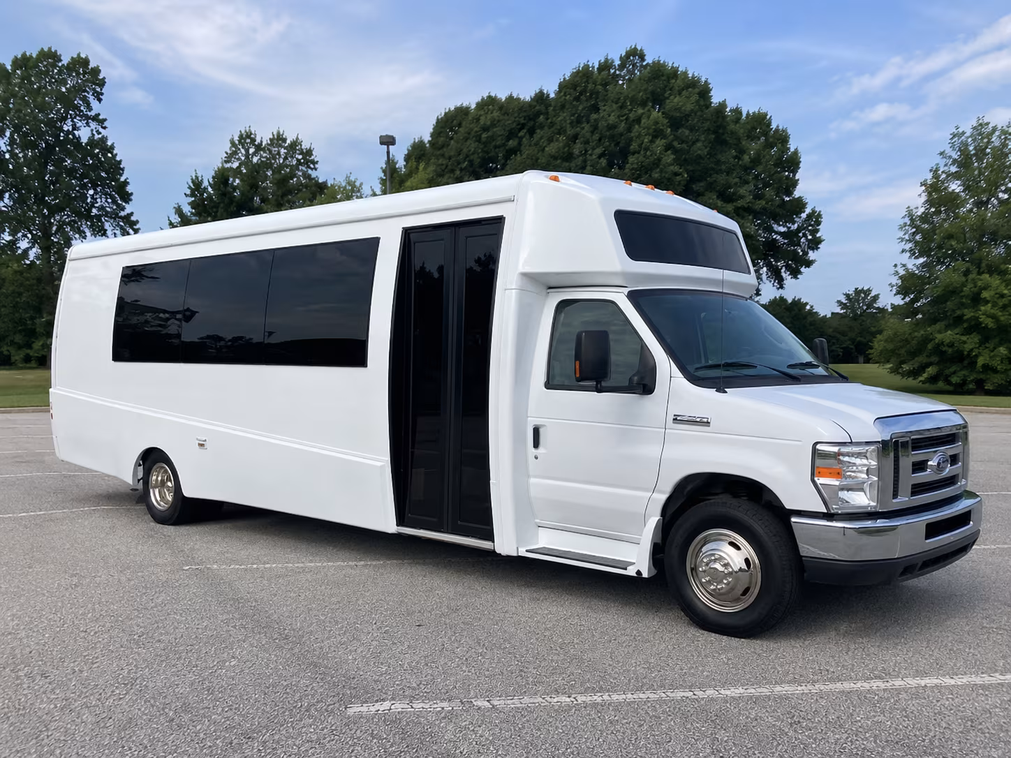 san jose 18 passenger party bus