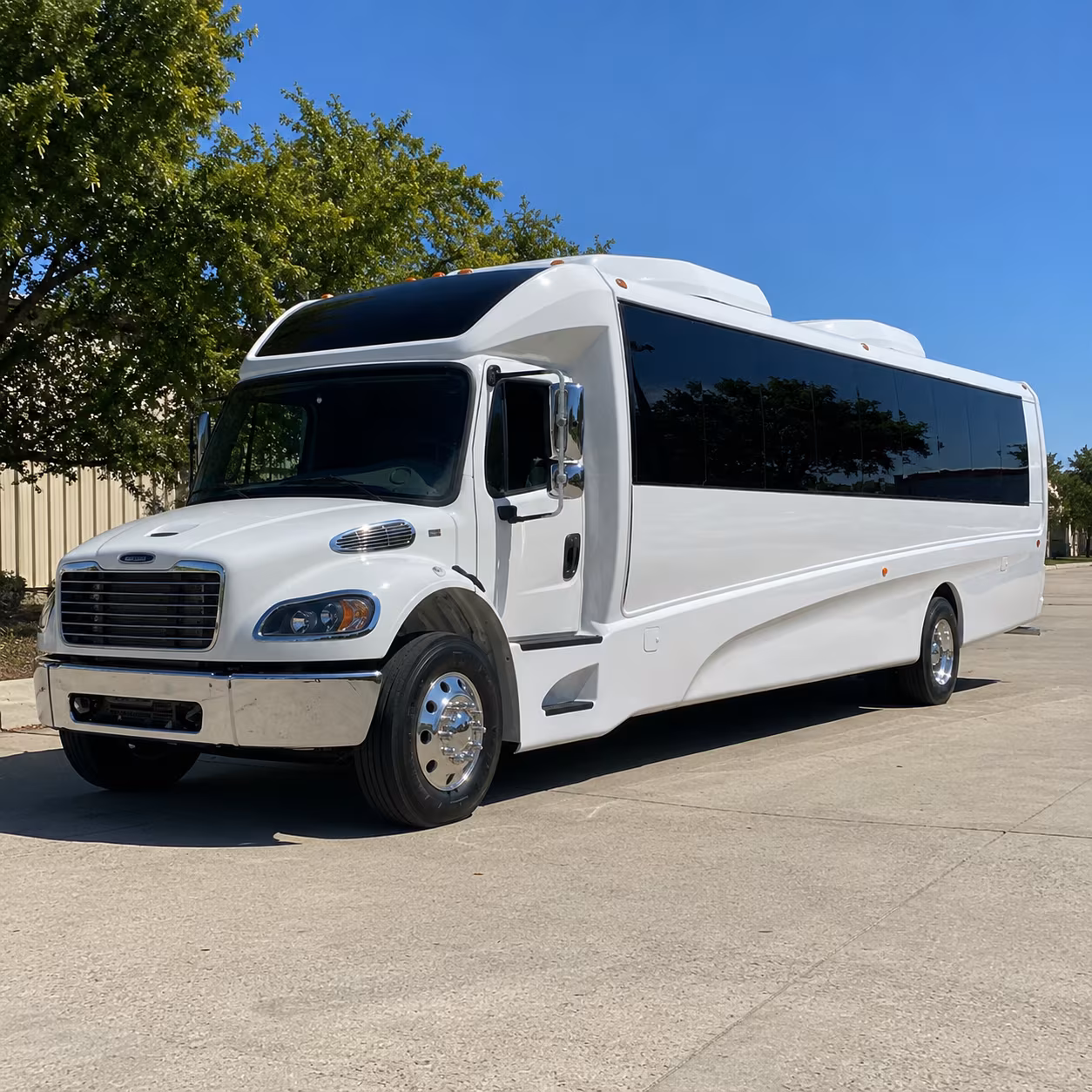 san jose 25 passenger minibus